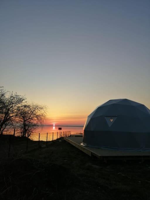 Отель Beautiful Located Dome Wapnica  Экстерьер фото